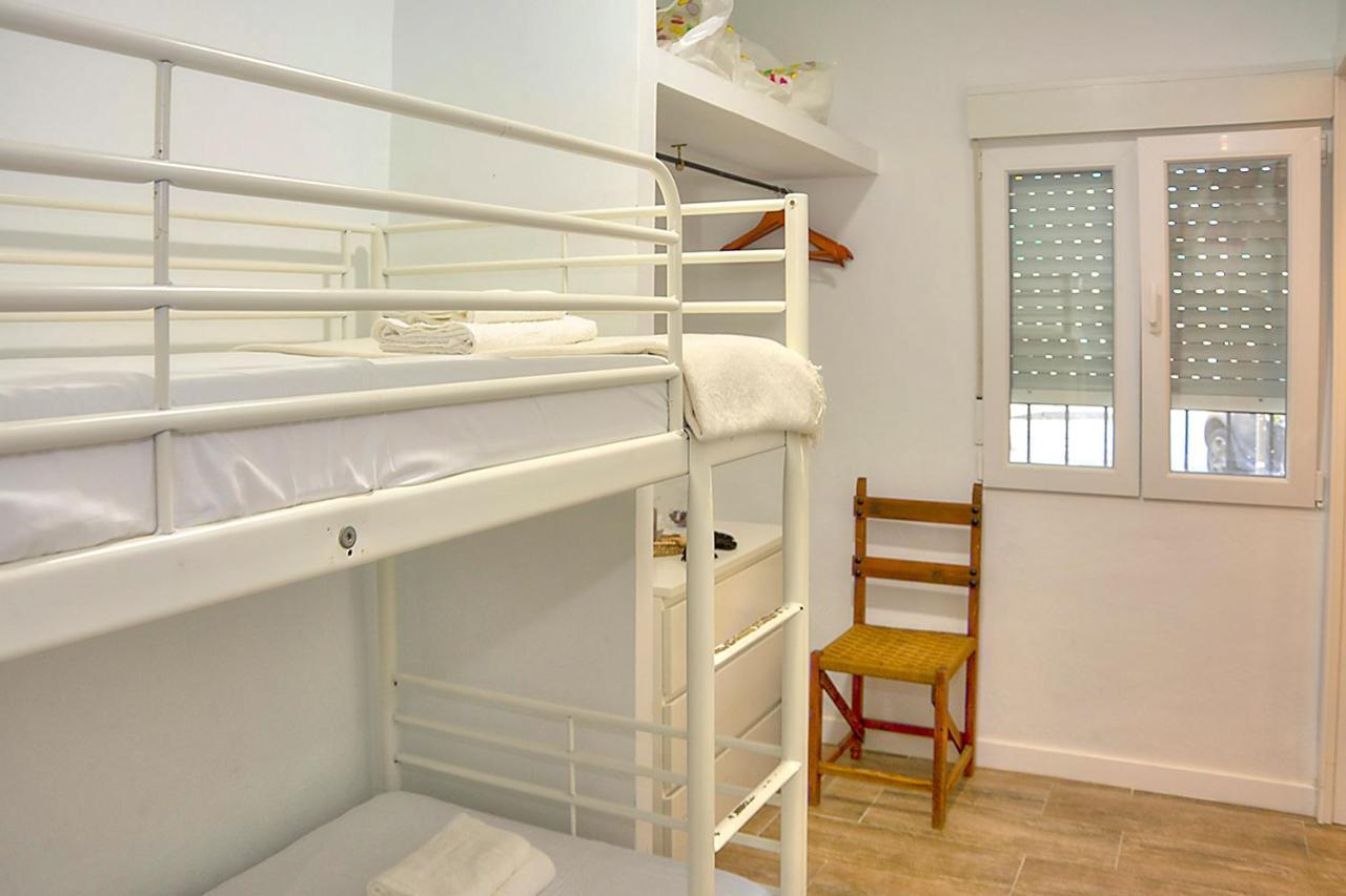 Family Apartment In Triana เซบีญา ภายนอก รูปภาพ