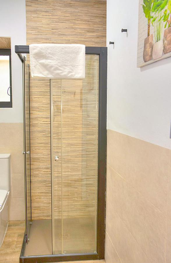 Family Apartment In Triana เซบีญา ภายนอก รูปภาพ