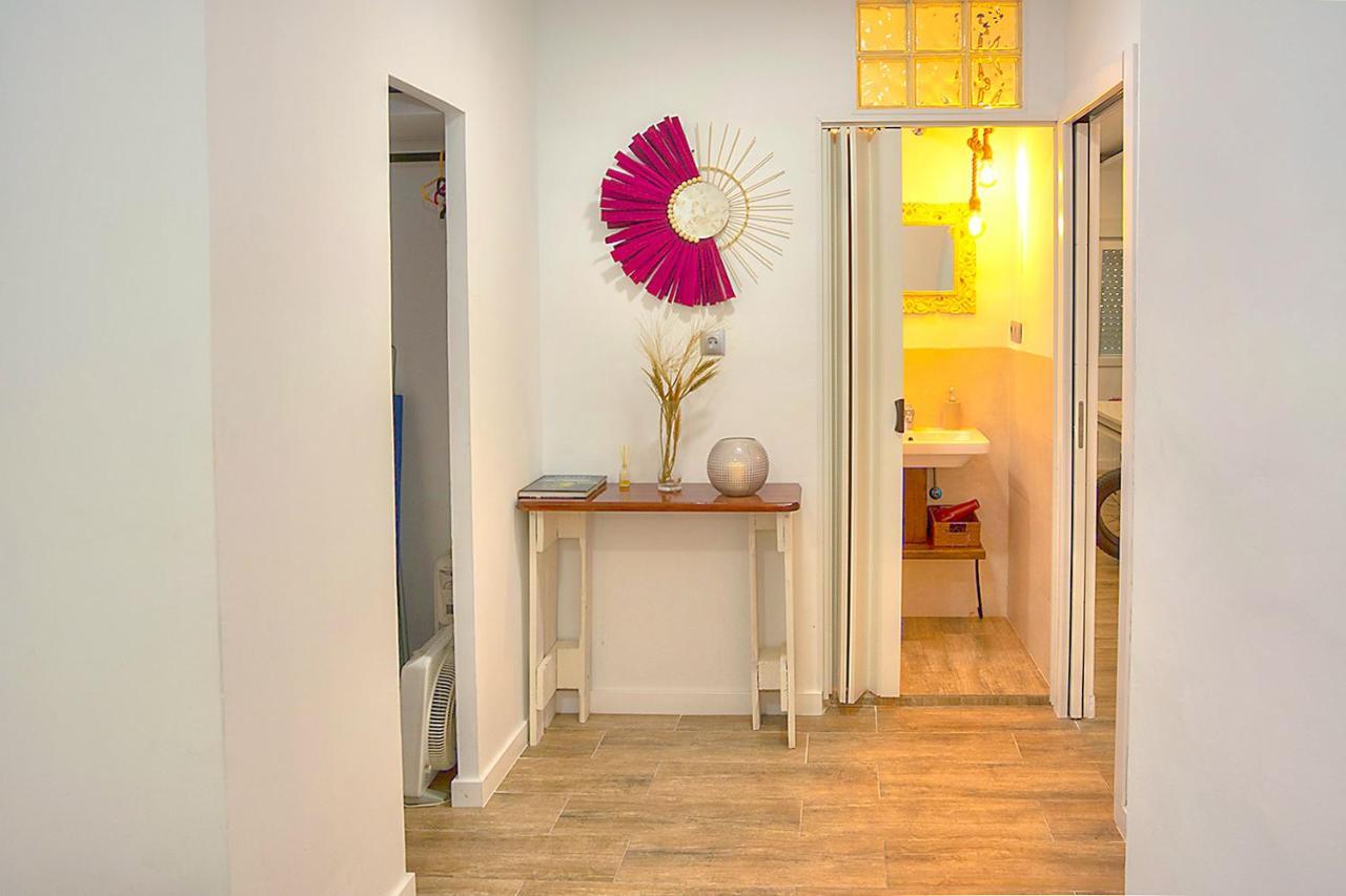 Family Apartment In Triana เซบีญา ภายนอก รูปภาพ