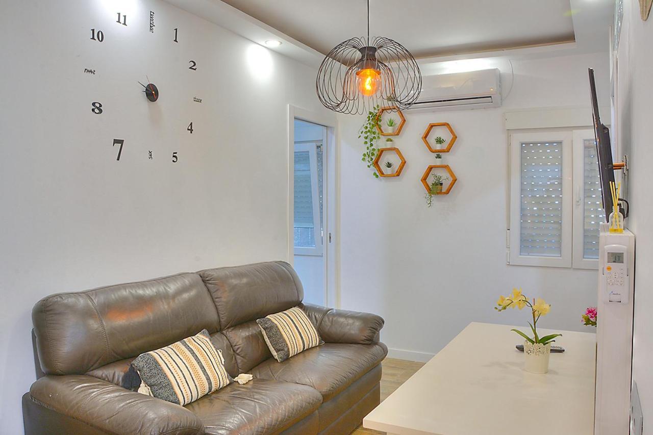 Family Apartment In Triana เซบีญา ภายนอก รูปภาพ