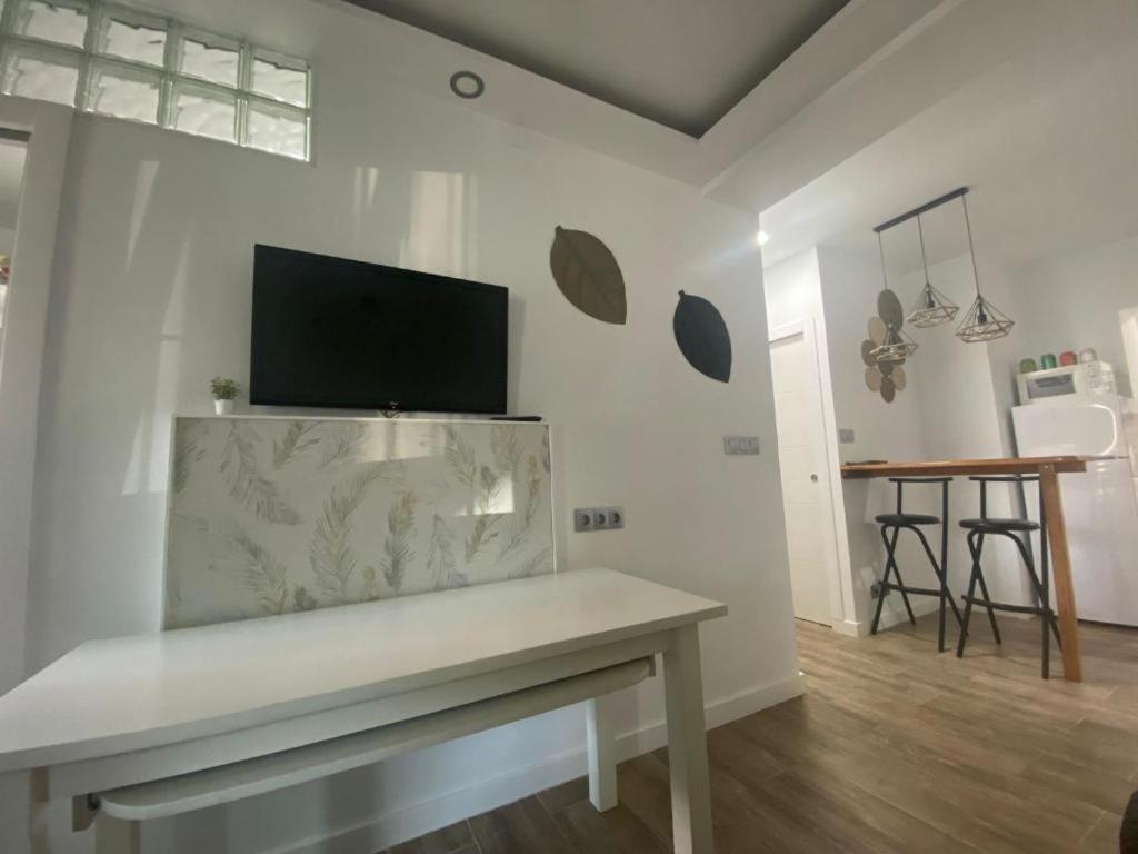 Family Apartment In Triana เซบีญา ภายนอก รูปภาพ